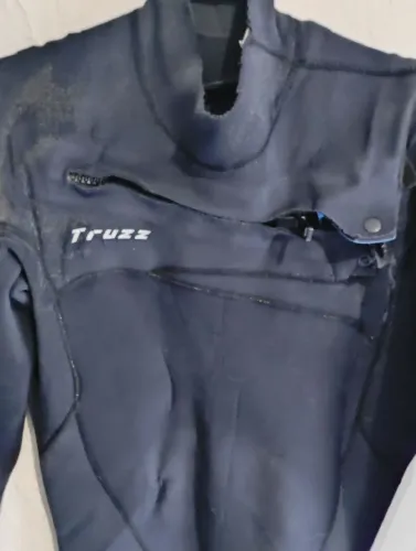 Roupa borracha Surf Truzz (M-L)