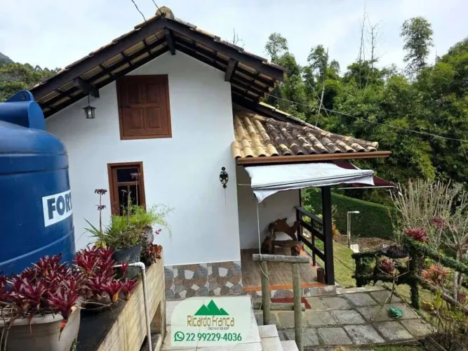 DOIS CHALÉS EM LUMIAR PRÓXIMOS À CACHOEIRA INDIANA JONES - Nova Friburgo RJ