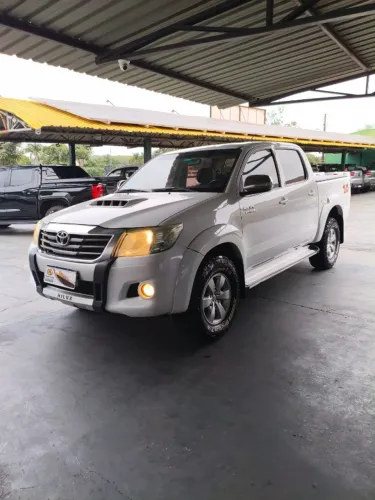 Toyota Hilux CD D4-d 4X4 3.0 TDI Dies. Mec. 2014