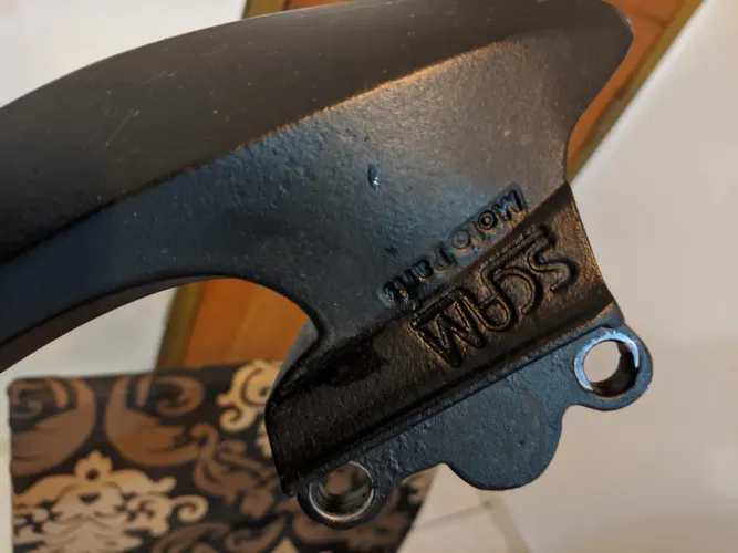 Suporte para baú CB300r novo