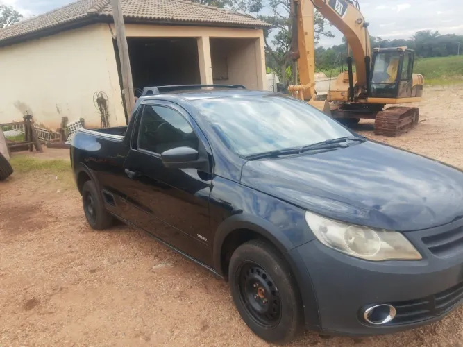 Volkswagen Saveiro 1.6 MI/ 1.6 MI Total Flex 8V (álcool) 2013