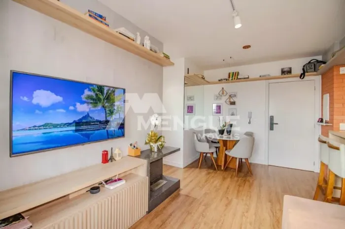 Apartamento residencial com 2 dormitórios e 1 vagas em condomínio fechado, à venda no bair