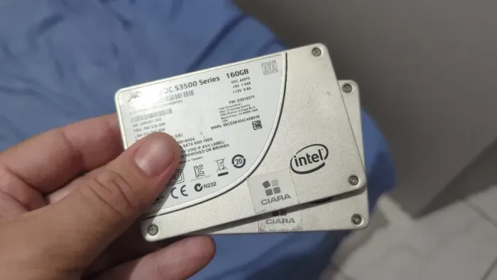 2 SSD intem 160 GB