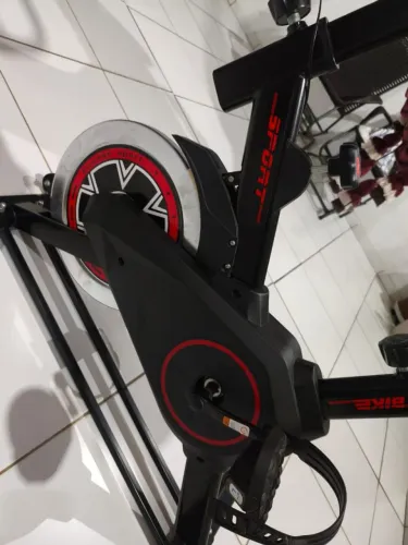 Bicicleta bike ergometrica spinning academia
