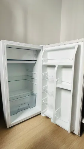 Frigobar Midea 45L Branco - Excelente Estado