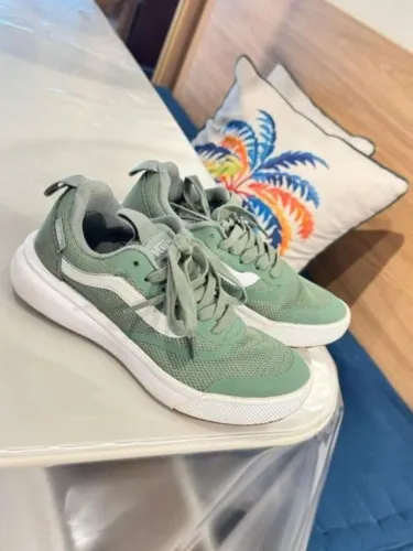 Tênis Vans original número 34