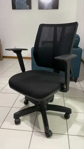 Cadeira escritório giratória 