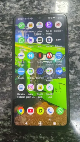 Celular Bem conservado Motorola one macro