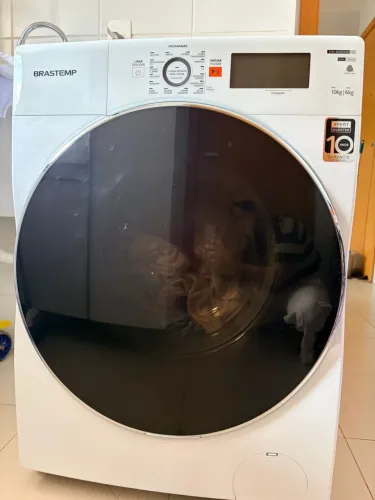 Máquina de lavar e secar 