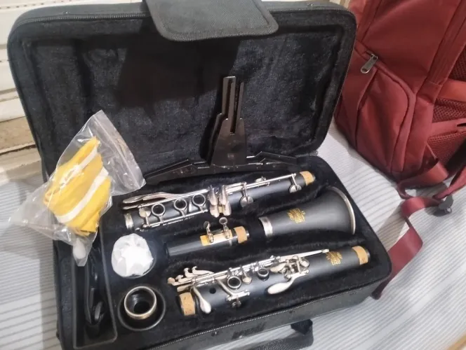 CLARINETE MORESKY 17 CHAVES