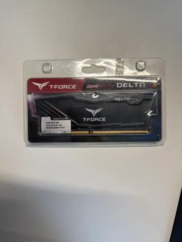 Memória RAM T-Force RGB 8 gb DDR4- Desktop