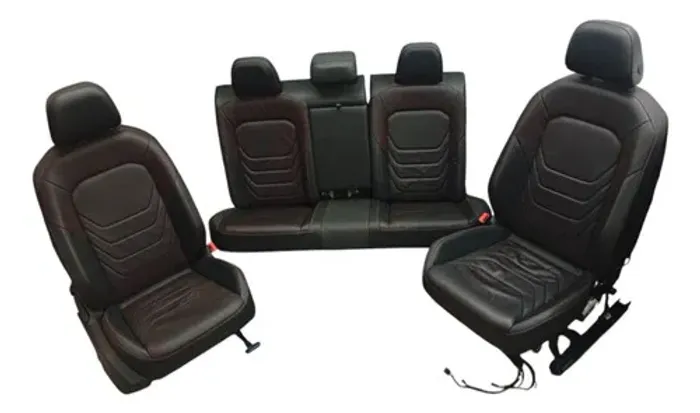 Jogo de Bancos 5 Lugares Preto para Volkswagen Jetta GLI 2024