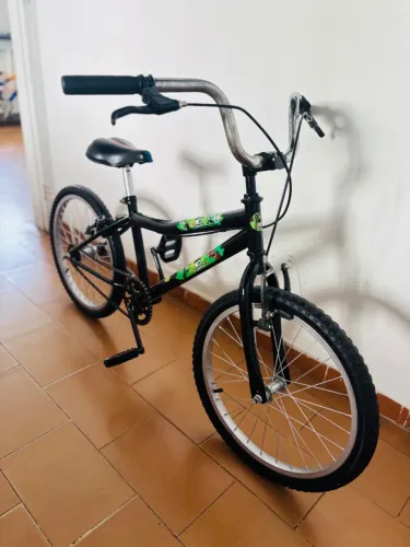 Bicicleta aro 20