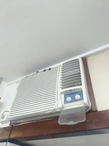 Ar condicionado 20mil BTUs Springer janela 