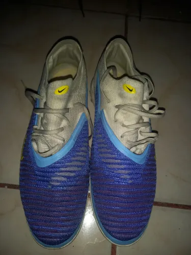 Nike phanton society
