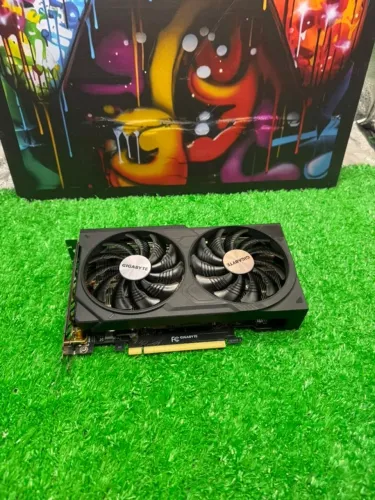 RTX 4060 Ti 8GB GDDR6 Gigabyte Windforce OC! Garantia, somos loja! Envio pela OLX!