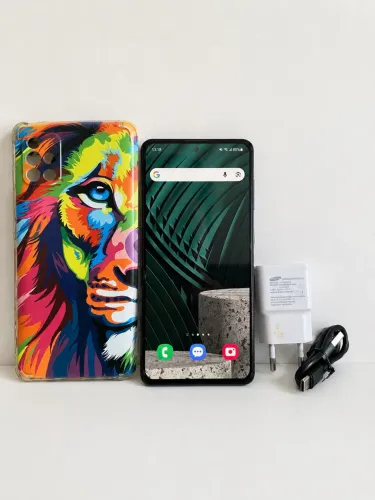 Samsung Galaxy A51 128GB muito conservado + carregador