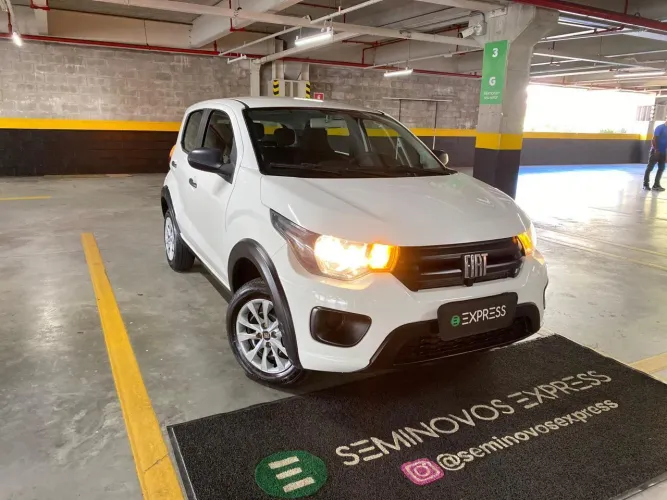Fiat Mobi Like 1.0 Fire Flex 5P. 2024