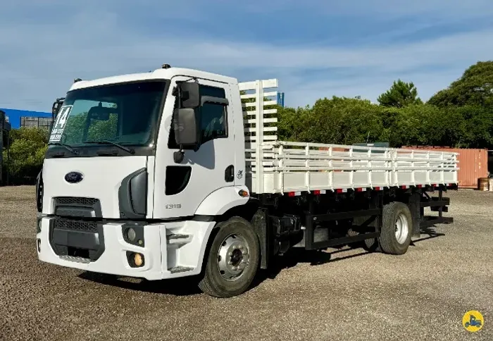 Ford Cargo 1319 - 4X2 - Toco. Excelente Estado