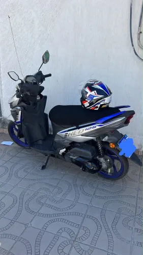 Neo 125 2021
