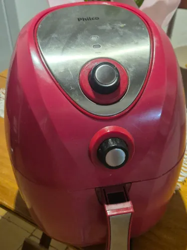 Airfryer philco vermelha