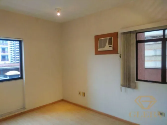 Sala comercial para venda ou locação no Centro em Londrina Pará Office Tower