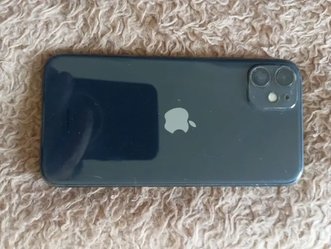 iPhone 11 - 64GB -