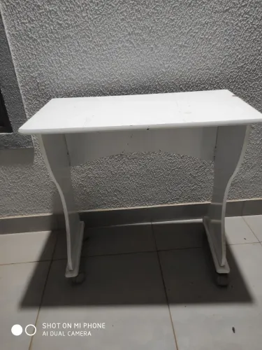 Mesinha de MDF