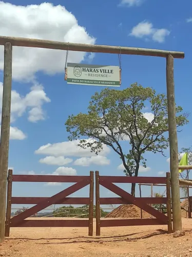Condomínio de fazendinhas de 20.000 metros quadrados FINANCIADAS em Jaboticatubas MG.
