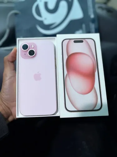 iPhone 15 128GB 
