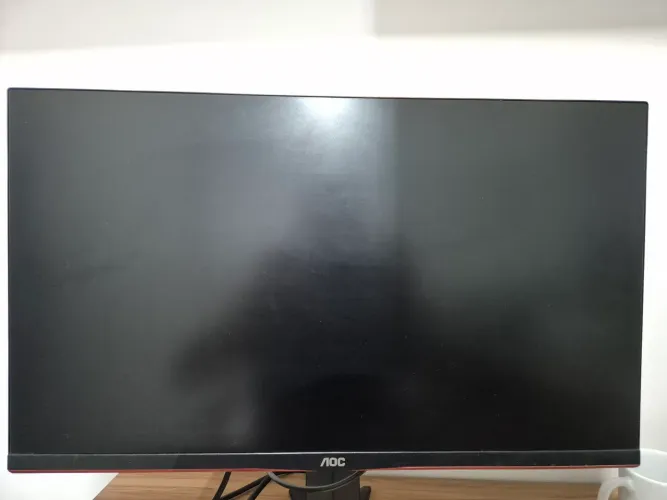 Monitor Gamer Aoc Hero 27 144hz Ips 1ms G-sync (Usado) Preto e Vermelho