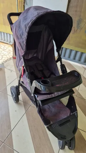 CARRINHO DE BEBE GALZERANO USADO