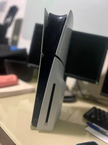 Ps5 com mídia física e digital