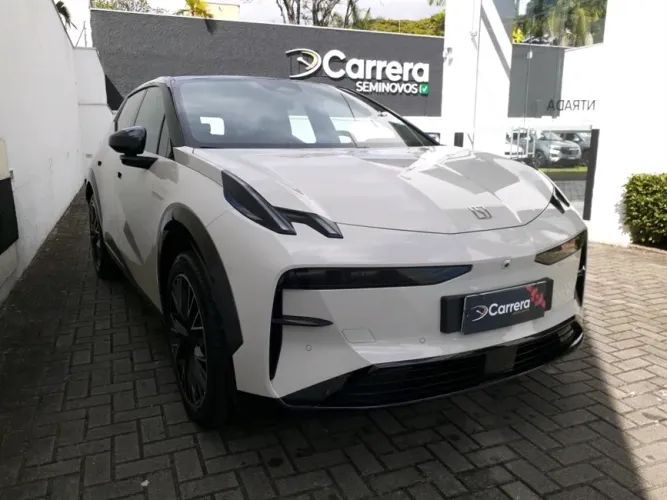 Zeekr X Flagship Flagship (elétrico) 2025