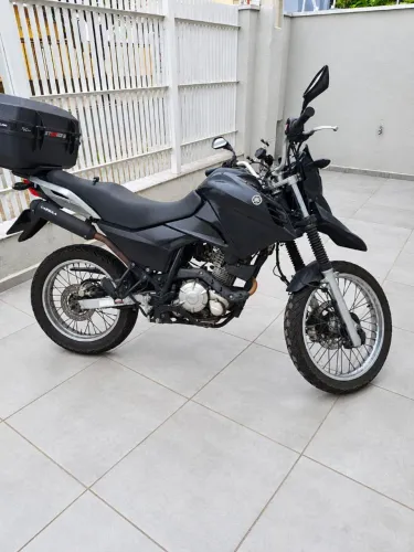 Vendo ou troco moto