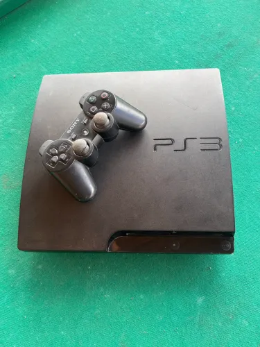 Vendo ps3 semi novo