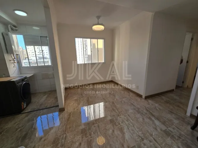 Apartamento à venda no Bom Retiro ? 2 dormitórios e ótima localização