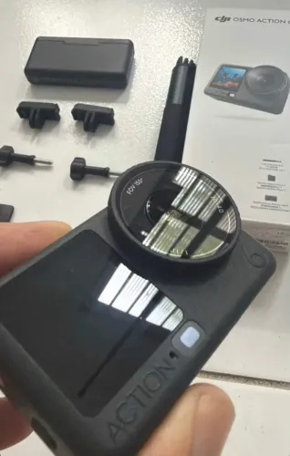 DJI Osmo Action 6 Adventure Combo