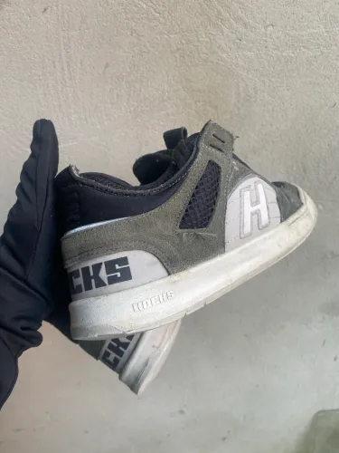 Vende-se Tênis de Skate HOCKS