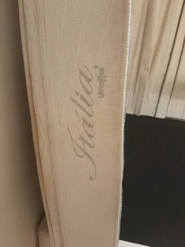 Cama box