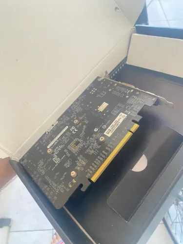 PLACA DE VÍDEO ASUS GTX 750 TI COM DEFEITO*