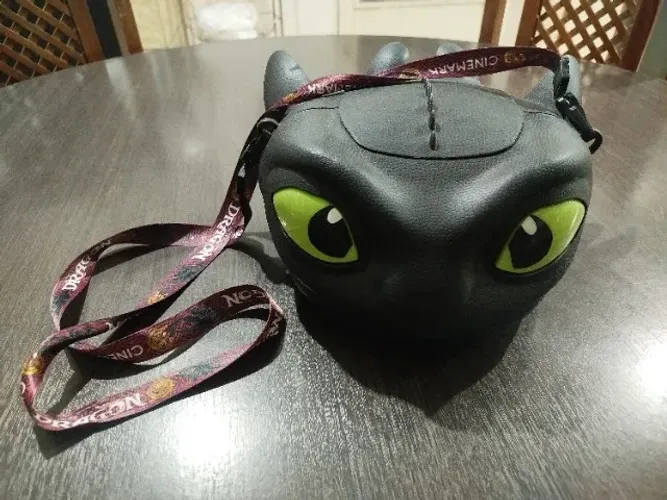 Balde Como treinar Seu Dragão Disney - Cinemark 