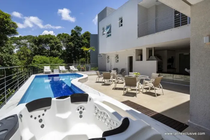 Alphaville 1 Ssa VENDO I Casa 5 suítes I 1.200 m² I Espaço Gourmet I 8 vagas