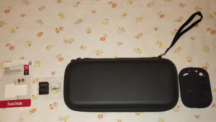 Kit para nintendo switch case película capa de joycon e cartão SD Sandisk 128gb