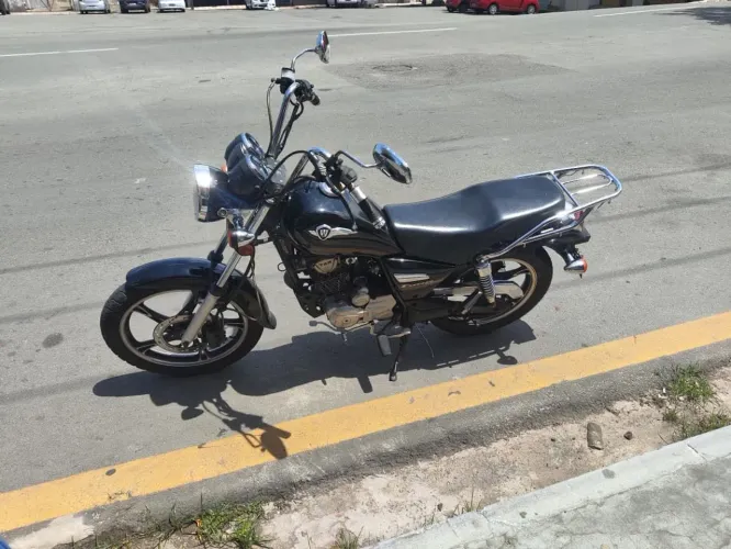 Chopper 2022 - Barata e conservada