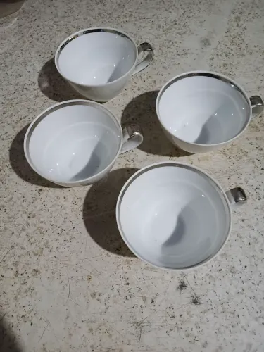 LOUÇAS ANTIGAS RENNER