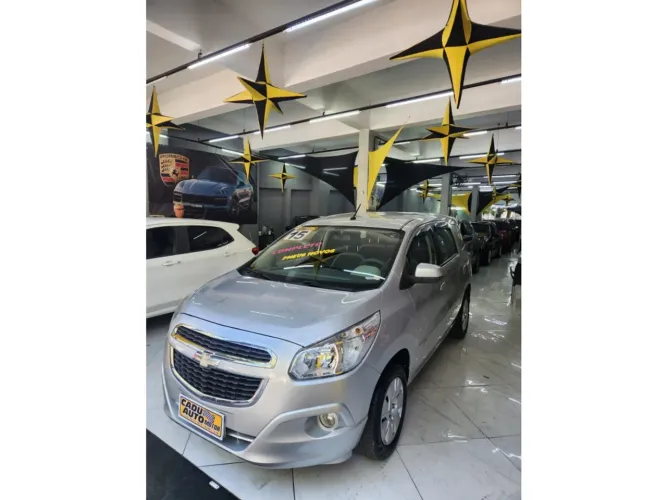 Chevrolet Spin LT 1.8 8V Econo.flex 5P Mec. 2015