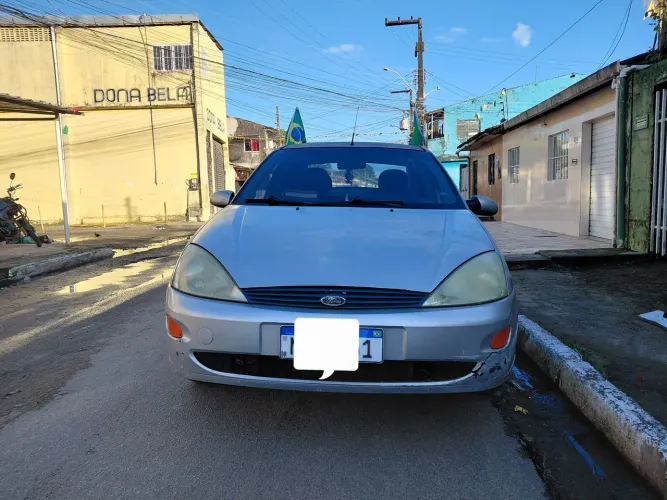 Ford Focus Sedan 2.0 16v/2.0 16V Flex 4P 2001