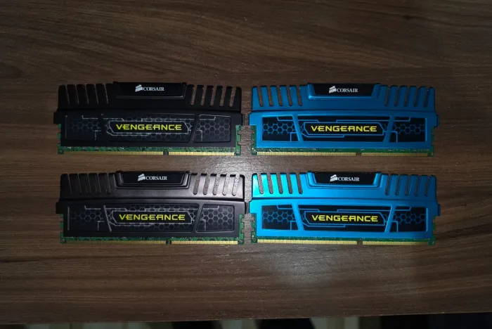MEMÓRIA CORSAIR VENGEANCE DDR3 16 GB