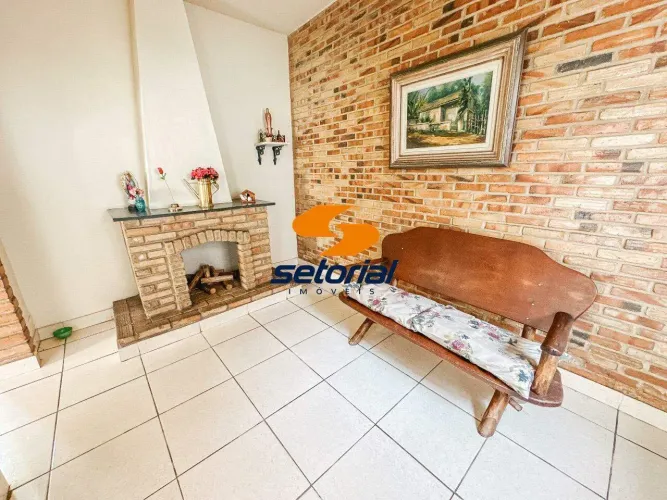 Casa à venda, 4 quartos, 1 suíte, 2 vagas, Nova Suiça - Belo Horizonte/MG